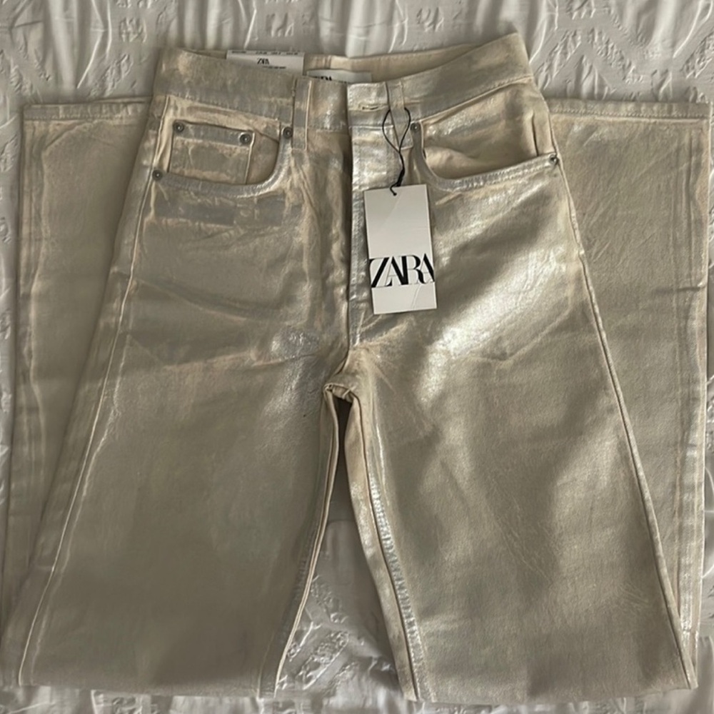 New Zara 
Size 38
Color : silver